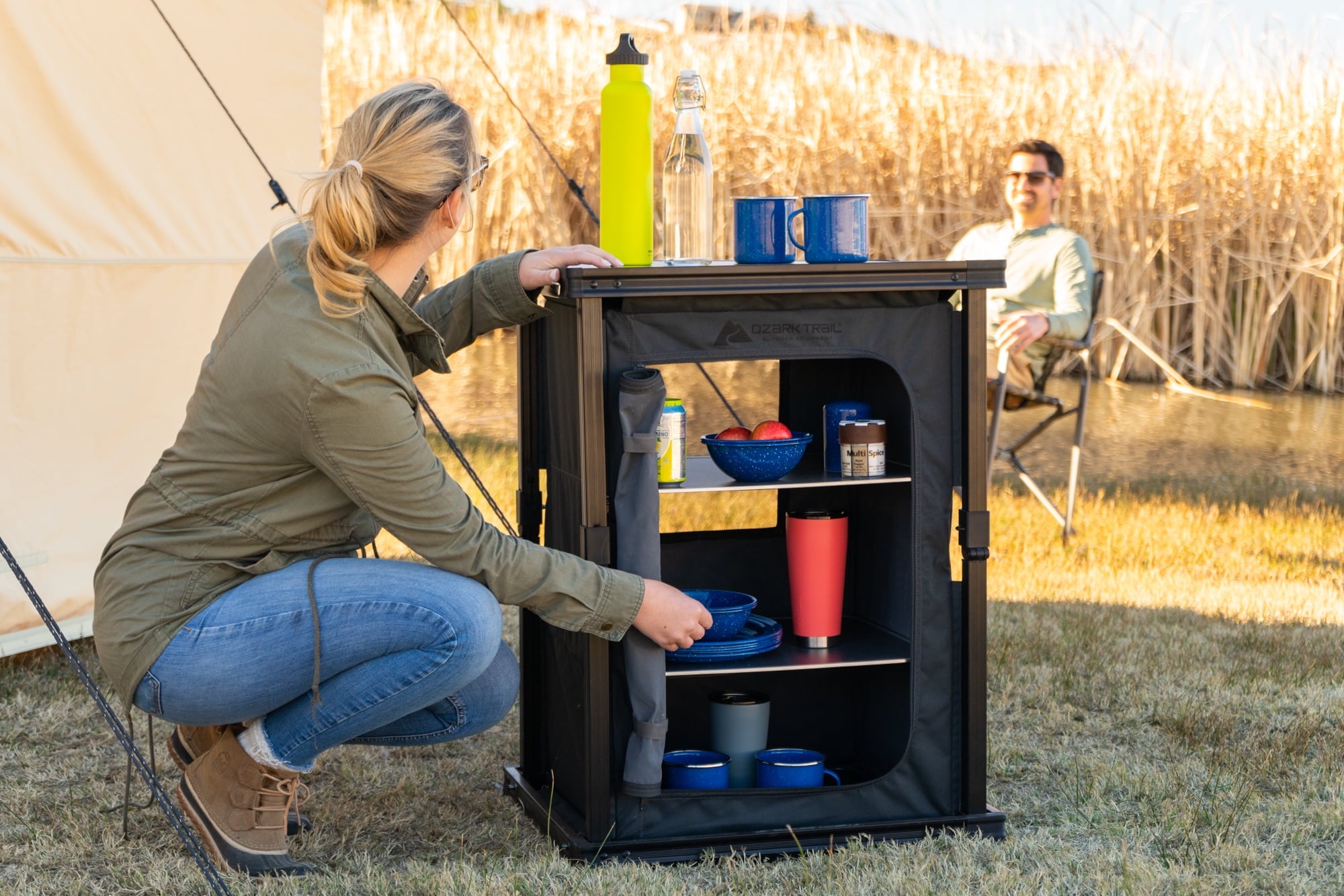 Ozark Trail Kitchen Organizer Hardtop Table, Gray, 23 x 20 x 31